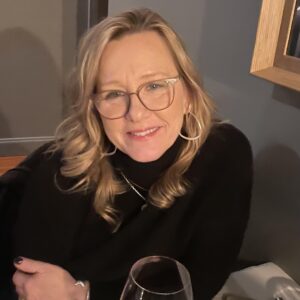 Read more about the article Diane Murphy, Massachusetts Beloved Carmela’s Bartender Has Passed Away