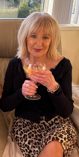 Read more about the article Funeral Information For Anne Stevenson